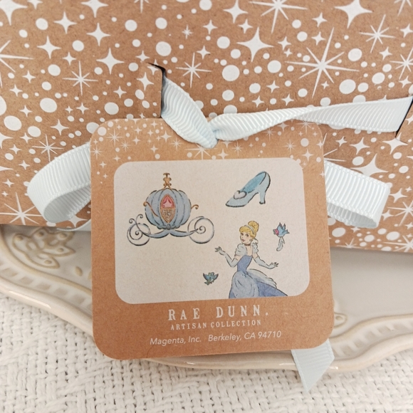 Rae Dunn × Disney Princess Stacking Ramekins Ceramic Set of 4 - Picture 11 of 12